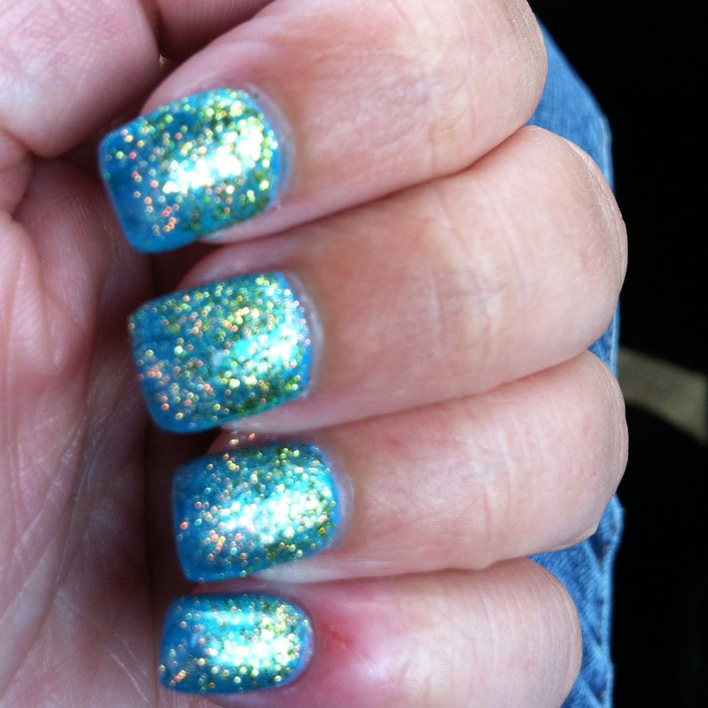 Destined Nails - Gel Nails, Nail Art sparkles - Nail Salons Near Me - Cambridge, Ontario
