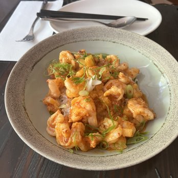 Noreetuh - Garlic Shrimp Bowl - New American Near Me - New York, New York Noreetuh - Garlic Shrimp Bowl - New American Near Me - New York, New York
