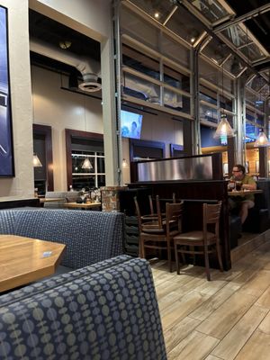 BJ's Restaurant & Brewhouse by null