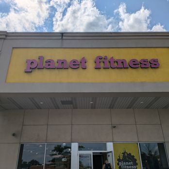 Planet Fitness - Planet Fitness, Plattsburgh - Gyms Near Me - Plattsburgh, New York