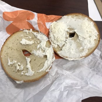 Dunkin' - Plain bagel with cream cheese - Donuts Near Me - Indianapolis, Indiana Dunkin' - Plain bagel with cream cheese - Donuts Near Me - Indianapolis, Indiana