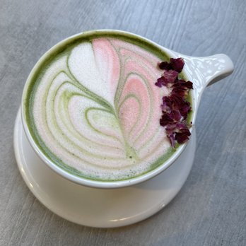 Ogawa Coffee - Matcha & flowers - Coffee & Tea Near Me - Boston, Massachusetts