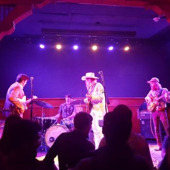 Schubas Tavern - Blank Range @ Schubas with the Wild Reeds - Music Venues Near Me - Chicago, Illinois