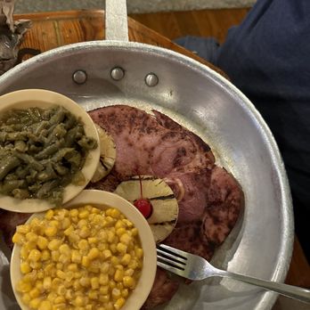 Lambert's Cafe - Ozark - Center cut ham steak - American Near Me - Ozark, Missouri