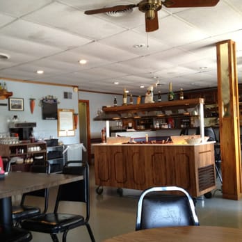 Jos Place - Bar and salad bar - American Near Me - Canton, Illinois Jos Place - Bar and salad bar - American Near Me - Canton, Illinois