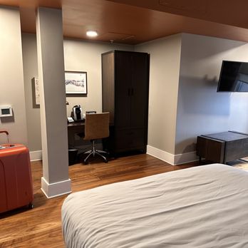 Hotel Indigo Spokane Downtown - Hotels Near Me - Spokane, Washington