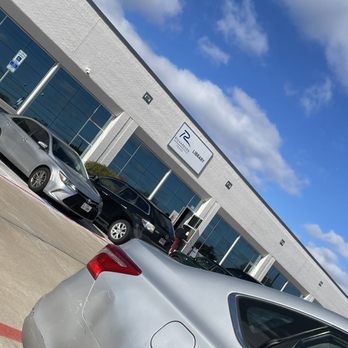 Richardson Public Library - New temporary location is a business park building. - Libraries Near Me - Richardson, Texas Richardson Public Library - New temporary location is a business park building. - Libraries Near Me - Richardson, Texas