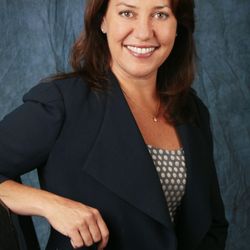 Shannon Neufeld- The Muljat Group Realtor - Shannon Neufeld 360-393-1183 Shannon@NeufeldNW.com NeufeldNW.com