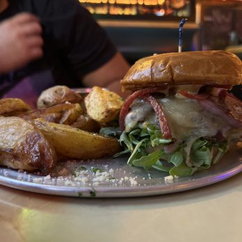 Lake City Pub - Dave's something Burger - Pubs Near Me - Lakewood, Washington Lake City Pub - Dave's something Burger - Pubs Near Me - Lakewood, Washington