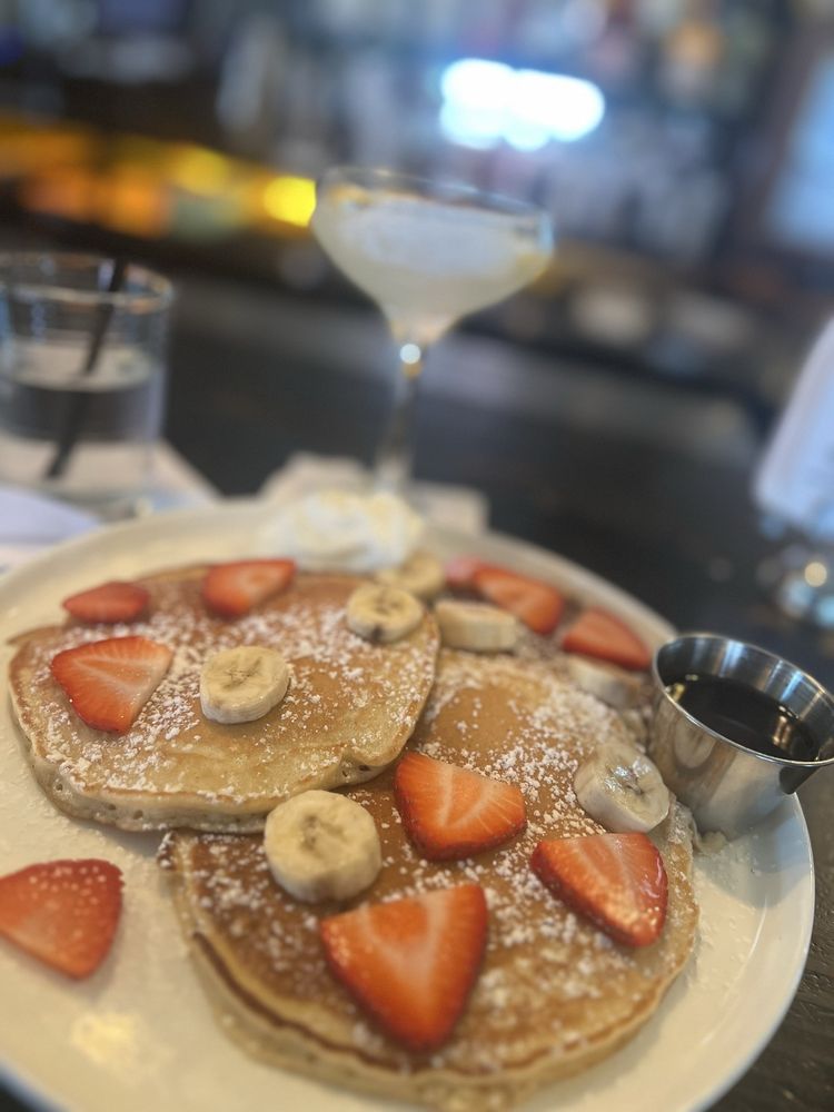 Charlies Bar & Kitchen