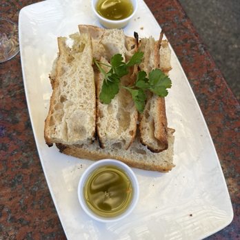 Los Olivos Cafe - Focaccia with Dipping Oil - New American Near Me - Los Olivos, California Los Olivos Cafe - Focaccia with Dipping Oil - New American Near Me - Los Olivos, California
