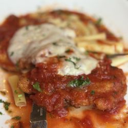 Sammy's Authentic Italian Restaurant - Chicken Parmigiana