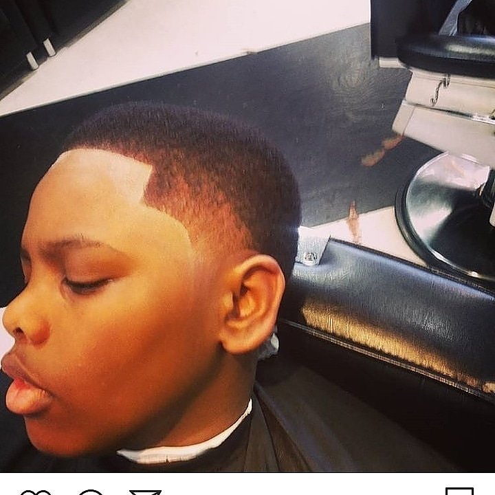 Philly the barber Logo