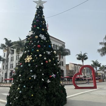 Downtown Ventura - Local Flavor Near Me - Ventura, California