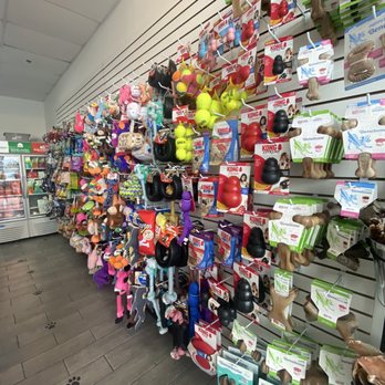 Wags n Whiskers - Pet Stores Near Me - El Segundo, California Wags n Whiskers - Pet Stores Near Me - El Segundo, California
