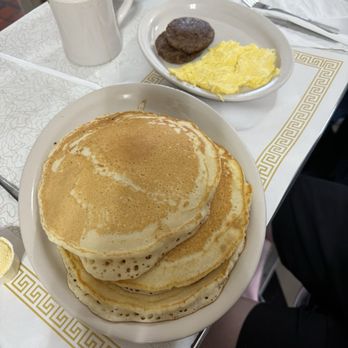 2400 Diner - 3 hotcakes w/ scrambled eggs & sausage - Diners Near Me - Fredericksburg, Virginia