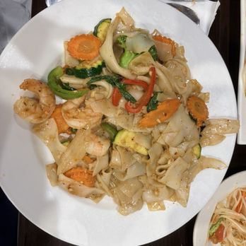 Amazing Thai - N.3. Pad Ke Mow, the freshest noodles & vegetables - Thai Near Me - Louisville, Kentucky
