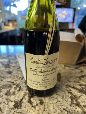 Assorted Table Wine & Shop by null