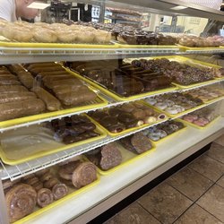 Daylight Donuts Perkins Rd - Delicious