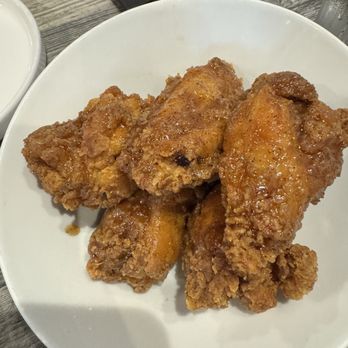 Sweet T's Southern Eatery - Wing app - Soul Food Near Me - Montclair, New Jersey