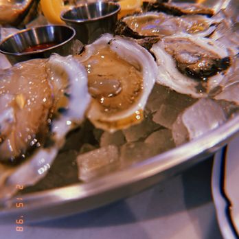 Maria's Oyster Bar - Seafood Near Me - New Orleans, Louisiana