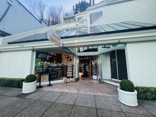 Sausalito Mini Mart by null