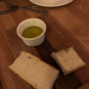 Mishmish Cafe - Complimentary bread - Mediterranean Near Me - Montclair, New Jersey Mishmish Cafe - Complimentary bread - Mediterranean Near Me - Montclair, New Jersey