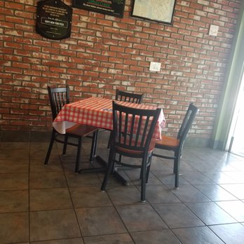 Pepe's NY Pizza - Clean and comfortable. - Pizza Near Me - Studio City, California Pepe's NY Pizza - Clean and comfortable. - Pizza Near Me - Studio City, California