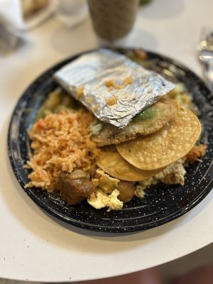 La Taquiza Street Tacos by null