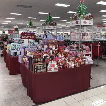 Burlington - Check out the awesome Christmas gift giving merchandise at your local Burlington in Hollywood Florida at 755 S State Rd 7 - Department Stores Near Me - Hollywood, Florida Burlington - Check out the awesome Christmas gift giving merchandise at your local Burlington in Hollywood Florida at 755 S State Rd 7 - Department Stores Near Me - Hollywood, Florida