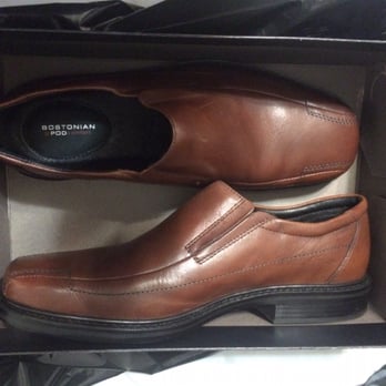 Moores Clothing for Men - Chaussure 160$ - Men's Clothing Near Me - LASALLE, Quebec Moores Clothing for Men - Chaussure 160$ - Men's Clothing Near Me - LASALLE, Quebec