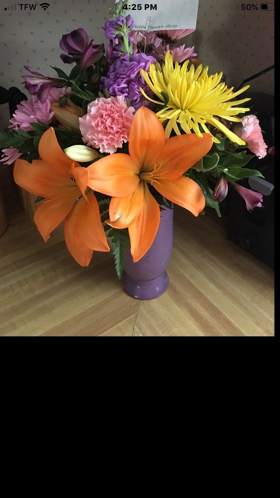 FIELDS FLOWERS Updated July 2024 17 Photos 1516 Central Ave