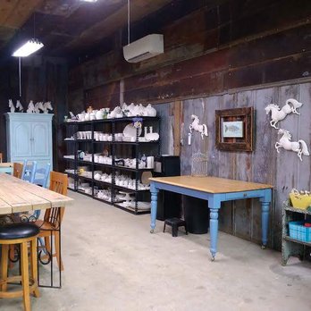 Great Paint Escape - Paint-Your-Own Pottery Near Me - Murphy, North Carolina Great Paint Escape - Paint-Your-Own Pottery Near Me - Murphy, North Carolina