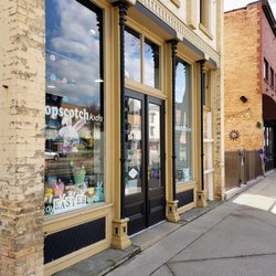 Hopscotch Kids - Storefront for Hopscotch Kids