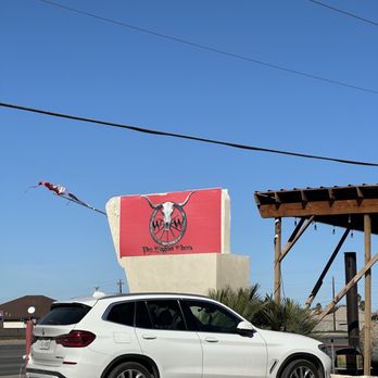 The Wagon Wheel BBQ - Sign - Barbeque Near Me - Eagle Pass, Texas