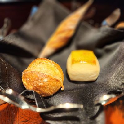 L'Atelier de Joel Robuchon Roppongi Hills Restaurant by null