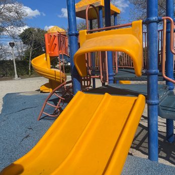 Powers Park - Little kid slides - Parks Near Me - Pomona, California Powers Park - Little kid slides - Parks Near Me - Pomona, California