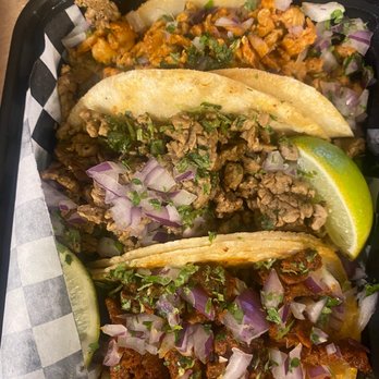 La Eskinna - Al Pastor, Pollo, Asada tacos - Food Trucks Near Me - Orlando, Florida