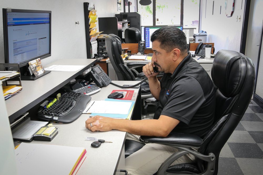 SANBORN COLLISION CENTER 13 Photos & 11 Reviews 1210 S Cherokee Ln