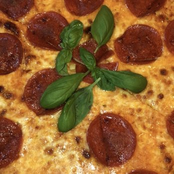 Fireaway pizza - Pepperoni pizza - Food Stands Near Me - London, XGL Fireaway pizza - Pepperoni pizza - Food Stands Near Me - London, XGL
