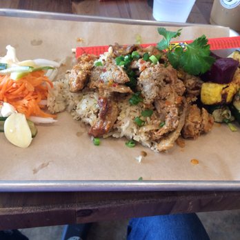Heo Eatery - Lemon grass beef box - Vietnamese Near Me - Austin, Texas Heo Eatery - Lemon grass beef box - Vietnamese Near Me - Austin, Texas