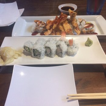 Zono Sushi - Tempura salmon roll and shrimp roll - Sushi Bars Near Me - Glendale, California