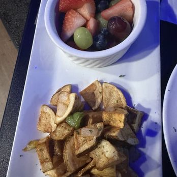 Roasted Midtown - Breakfast Potatoes and fruit - Breakfast & Brunch Near Me - Nashville, Tennessee Roasted Midtown - Breakfast Potatoes and fruit - Breakfast & Brunch Near Me - Nashville, Tennessee