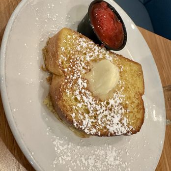 Broken Yolk Cafe - French Toast, Side (4 stars) - Breakfast & Brunch Near Me - Henderson, Nevada Broken Yolk Cafe - French Toast, Side (4 stars) - Breakfast & Brunch Near Me - Henderson, Nevada