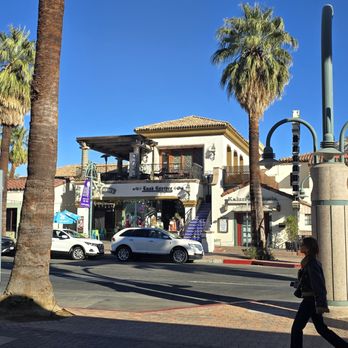 Blu Wave Cafe - Themed Cafes Near Me - Palm Springs, California