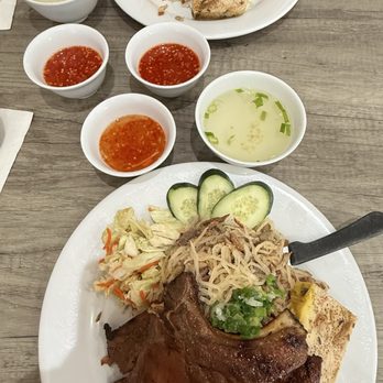 Com Tam Dao Vien - Vietnamese Near Me - Westminster, California