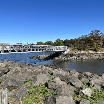 Five Islands Park - What a gem! Very serene walking paths and great views of the water and downtown New Rochelle - Parks Near Me - New Rochelle, New York