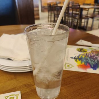 Mellow Mushroom Rocky River - Paper straws! - Pizza Near Me - Rocky River, Ohio Mellow Mushroom Rocky River - Paper straws! - Pizza Near Me - Rocky River, Ohio