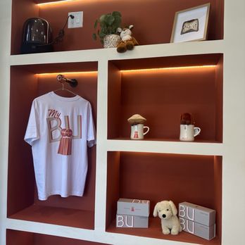 Bu Pastry Bar - Inside - Cafes Near Me - Pasadena, California