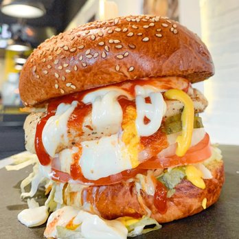 Burger Factory - Chicken fillet - Halal Near Me - Mississauga, Ontario